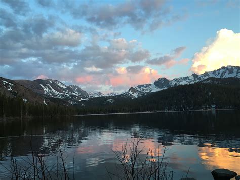 Incredible Sunset At Lake Mary Mammoth Lakes Ca Mammoth Lakes Lake