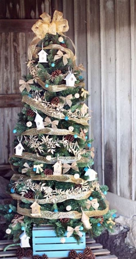 30 Best Decorated Christmas Trees 2017