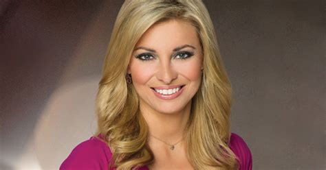 Most Beautiful News Anchors In The World Short News Web