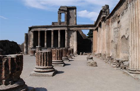 50 mysterious pompeii facts about this ancient city