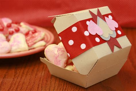 Biscotti ai cereali biscotti ai cereali. Scatola Porta Biscotti Fai da Te - Love DIY