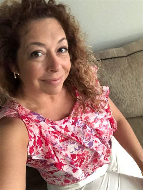 Meet This Rich Sugar Mummy In New Jersey Usa Willing To Spend On You