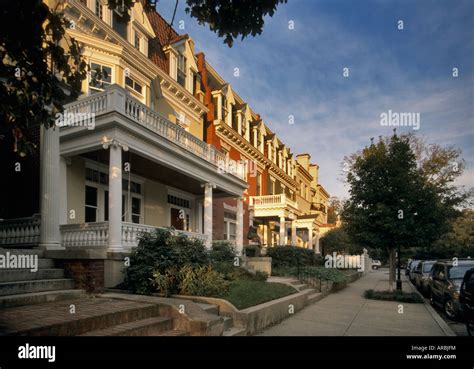 Richmond Monument Avenue Hi Res Stock Photography And Images Alamy