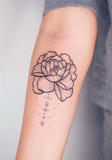 40 Simple Cute Tattoo Ideas Designs For You Cute Tattoos For Women Hand Tattoos For Women