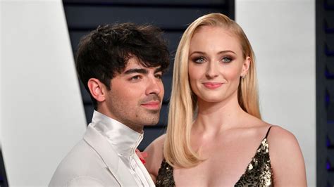 Sophie Turner Talks About Dating Joe Jonas In New Interview