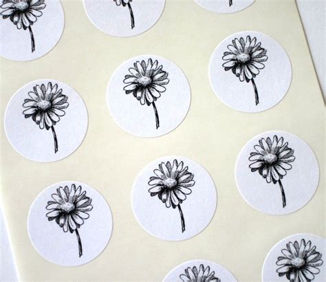 Daisy Flower Stickers One Inch Round Seals Etsy