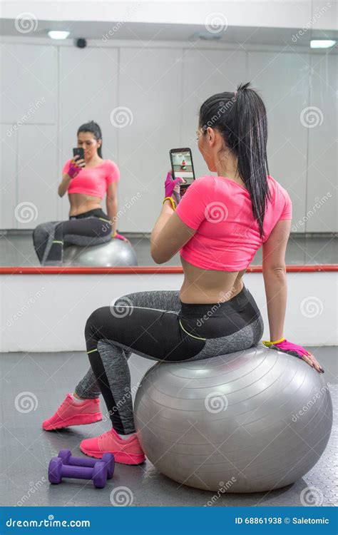 Girl Taking Selfie At The Gym Stock Photo Image Of Ball Cell 68861938