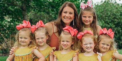 How Much Do The Busbys Make On Tlcs Outdaughtered How Much The