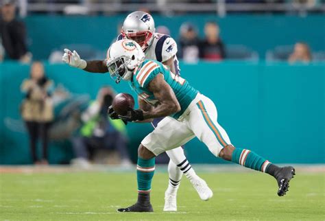 1 day ago · there won't be a holdout in training camp for xavien howard, as the miami dolphins star cornerback has reported for the first day of practice. Xavien Howard is Having Himself a Camp