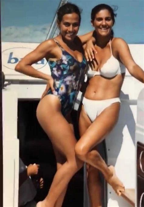 Vuoi calcolare la corrispondenza tra settimane e anni? Barbara d'Urso a 30 anni: la foto vintage sbucata su ...
