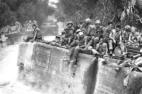 Vietnam War Us Marines Southwest Of Da Nang Flickr