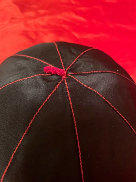 New Gammerelli Monsignor Zucchetto Rome Made Skull Cap Silk Black W Red