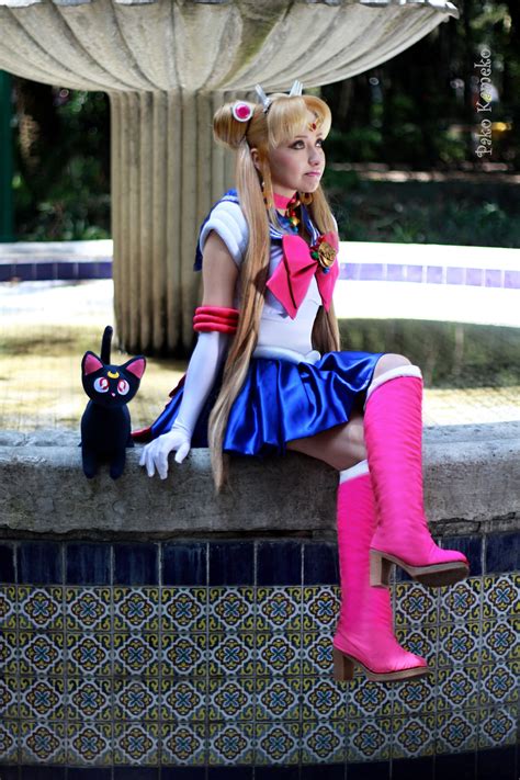 Sailor Moon Pose Cosplay