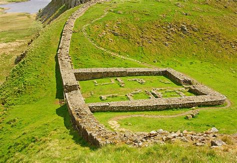 10 Facts About Hadrians Wall History Hit