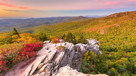 Fall Foliage 2020 Heres What To Expect In North Carolina