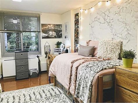 All the best grey and white bedroom ideas in one single blog post! pink and grey with a touch of marble // rg @jill.jewett ...