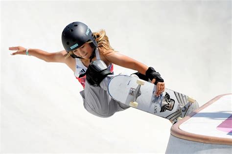 Top 12 Best Female Skateboarders In The World Currently