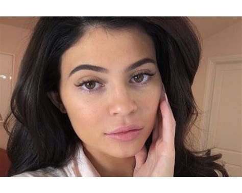 Kylie Jenner Exact Skincare Routine With Beauty Products Fabbon