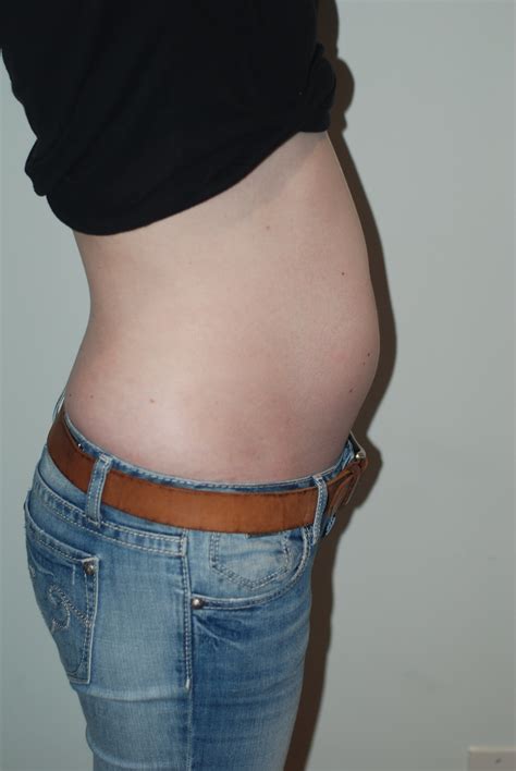 First Trimester Belly – DeLuca Doubles