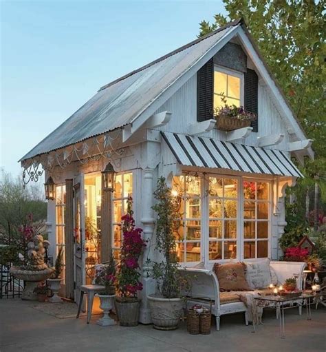Pin By Kim On Tiny Homes Rvs She Sheds In 2020 Rustic Gardens