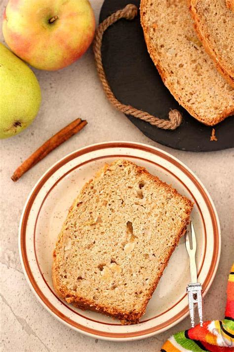 More so when one has to make a cake or bread. Moist Eggless Apple Pear Cinnamon Bread - Cooking Carnival