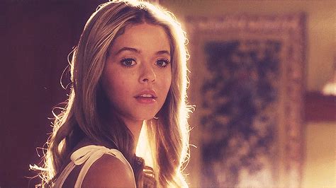 Personajes Para Tus Novelas 2020 Sasha Pieterse Wattpad