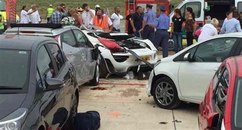 Updated 8 Porsche Careens Into Crowd Injuring 26 Five Critical