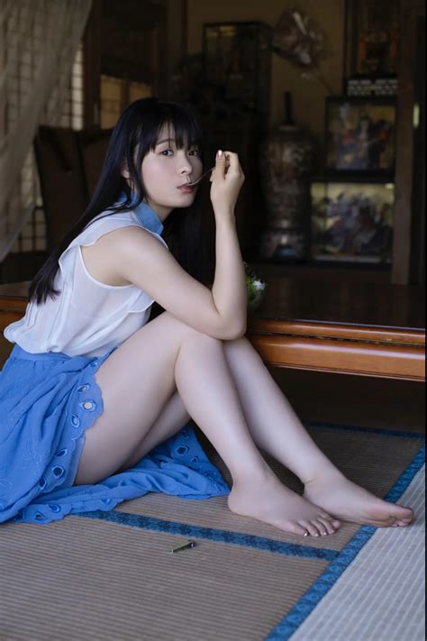 Mizuki Hoshina Friday Set Share Erotic Asian