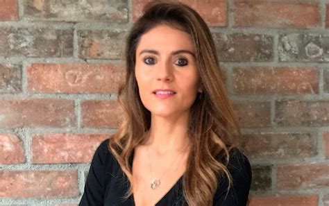 Habría que destacar que la voz de carlos mena, extraordinariamente acompañado por susana garcía de salazar, es de contratenor. PRODU | Susana Salazar de Bacardí: Debemos entender mejor ...