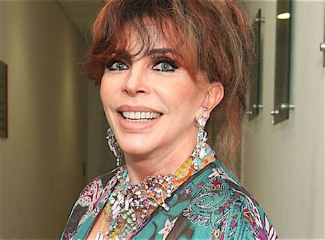 Stream tracks and playlists from verónica castro oficial on your desktop or mobile device. VERONICA CASTRO Regina delle Telenovelas COME ERA e COME E'