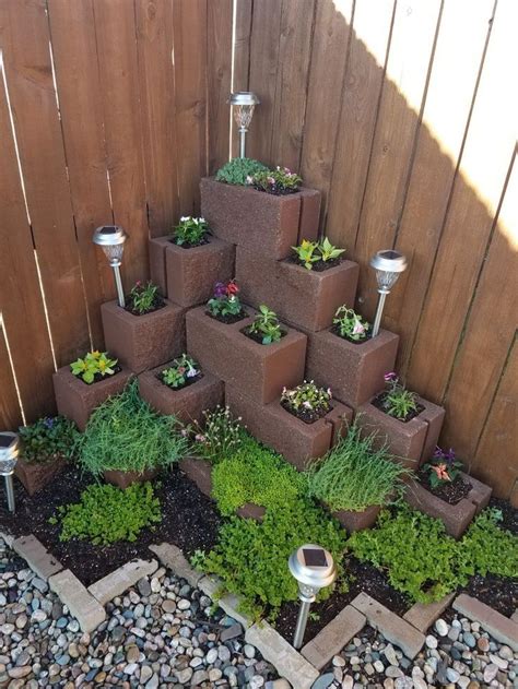 Corner Garden Ideas With Pots