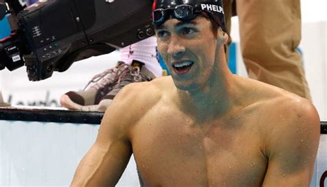 Una más Michael Phelps gana en 200 estilos su primer oro individual en
