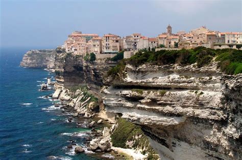 Bonifacio La Cité Des Falaises Voyage Et Tourisme Bonifacio Corse