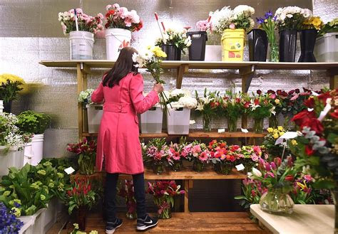 Cupid Brings Cash To Area Flower And Candy Shops Ahead Of Valentines