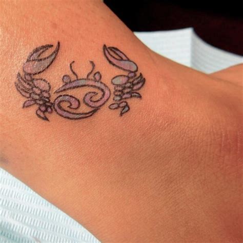 It's merely a depiction of the crab, and 69 the cancer constellation is very dim in the evening sky except for its beehive cluster, praesepe. 39 Captivating Zodiac Cancer Tattoos for Women that You'll ...