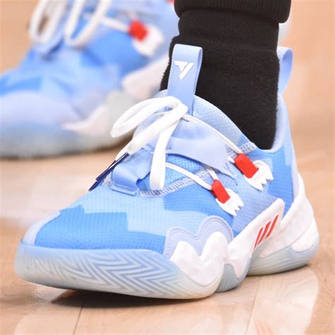 Trae Young 1 Shoes : What Pros Wear Trae Young S Adidas N3xt L3v3l Futurenatural Shoes What Pros 