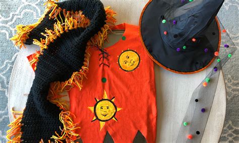 At this year's disney d23 expo they had these three fantastic costumes worn by the lead actresses on display in as sarah sanderson in hocus pocus. DIY: "Hocus Pocus" Dani Dennison Halloween costume ...