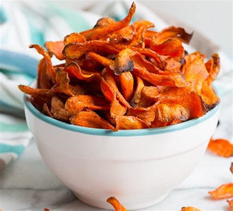 10 Healthy Salty Snacks That Totally Hit The Spot When