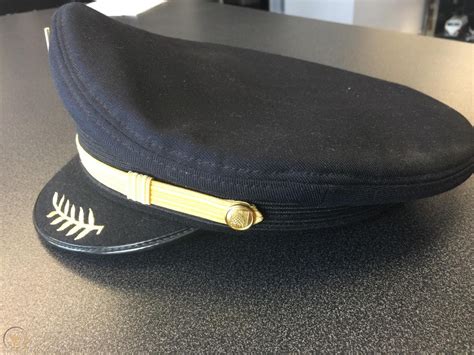 United Airlines Pilot Captain Uniform Hat Wing Badge 1914172601