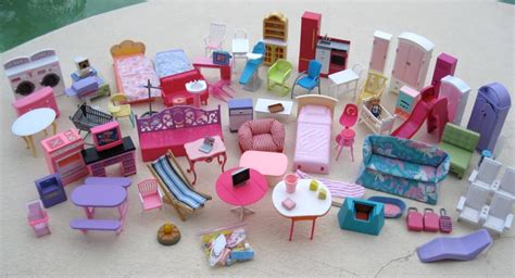 Huge 82 Piece Lot Of Barbie Dollhouse Furniture And Accessories Some