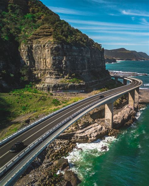 Aire Sea Cliff Bridge Theme Download Theme Image
