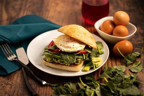 Easy Egg And Avocado Breakfast Sandwich A Dash Of Macros