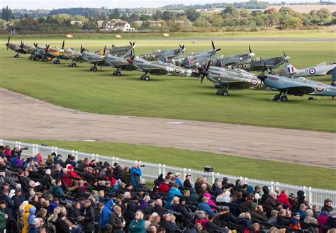 Raf Showcase Vintage Modern Day And Future Aircraft In Exciting