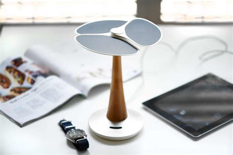 Ginko Solar Tree Solar Iphone And Ipad Charger