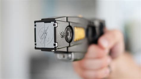 These Are The Top 5 Tasers For Women Veteranlife