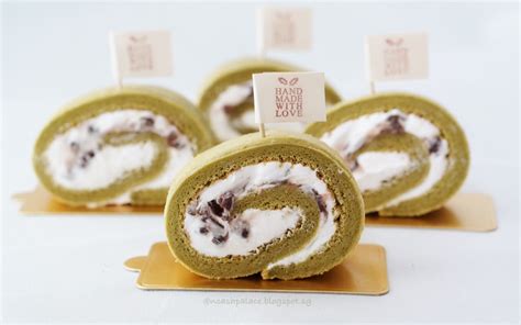 green tea swiss roll with azuki red bean ~ have you ever tried the japanese azuki red bean they