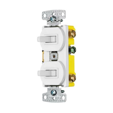 Hubbell 15 Amp Single Pole White Combination Residential Light Switch