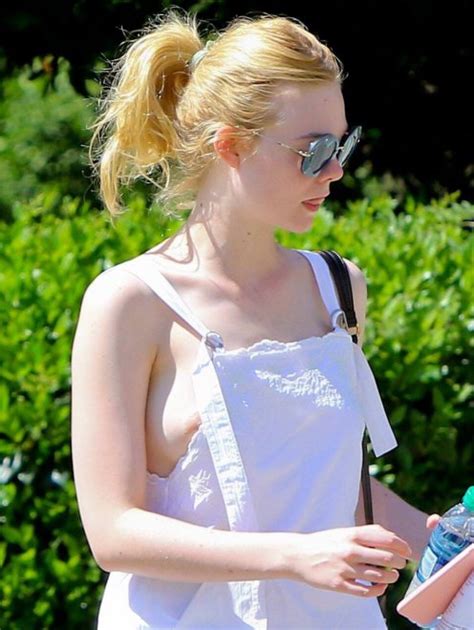 Elle Fanning Nip Slip Zdj Cie Porno