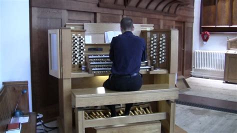 Demonstration Of A Pipe And Digital Hybrid Organ St Thomas Church