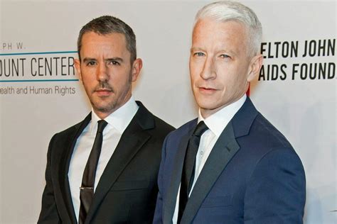 Anderson Cooper Age Partner Children Net Worth And More Uncovered